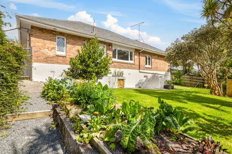 162 Atkinson Road Titirangi_21