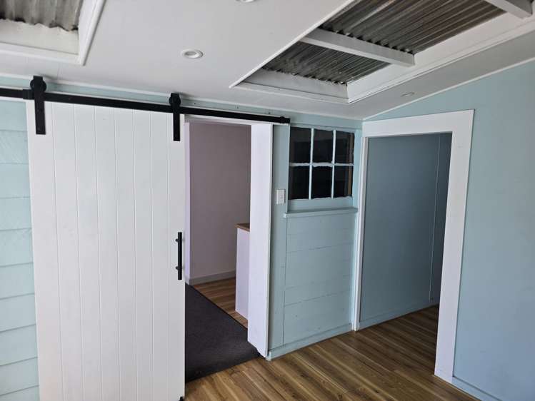 71 Beach Road_5