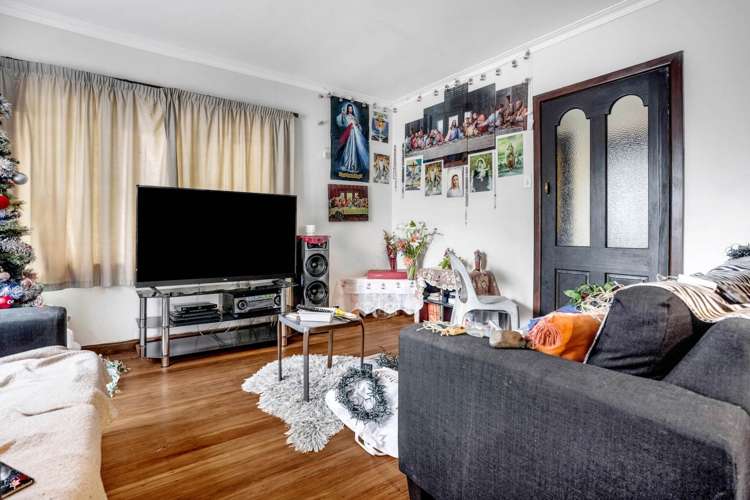 6 Cosgrave Road Papakura_5