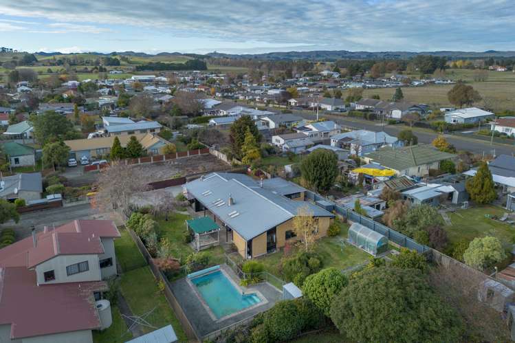 17D Holyrood Terrace Waipukurau_15