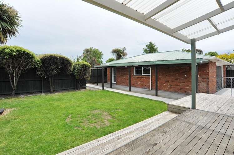 94 Wildberry Street Woolston_15
