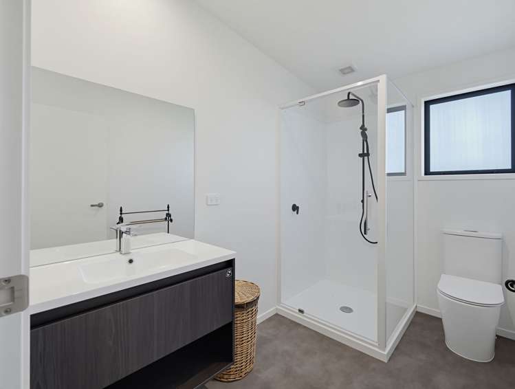 84 Racecourse Road Waipukurau_28