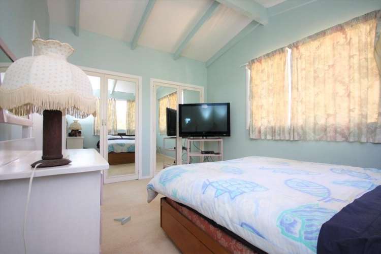 11 Fishermans Bend Whiritoa_15