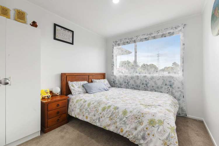 9 Cathay Lane Takanini_14