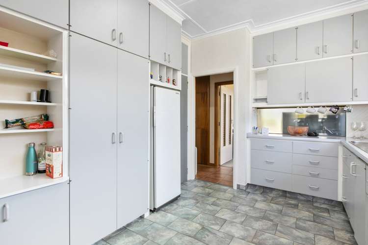 107 Macandrew Road South Dunedin_8