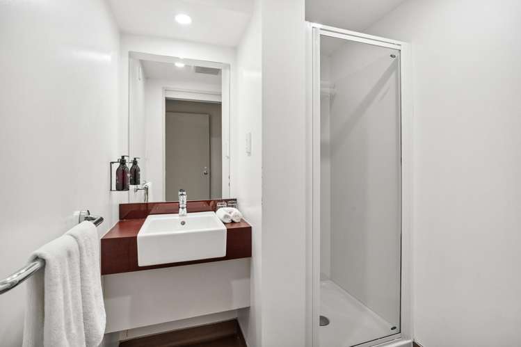 Unit 480 Copthorne Lakeview, 88 Frankton Road Queenstown_16