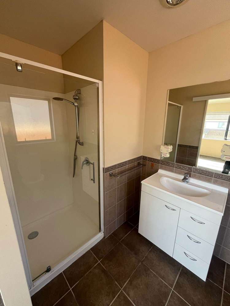 14 Maypark Crescent Flat Bush_8