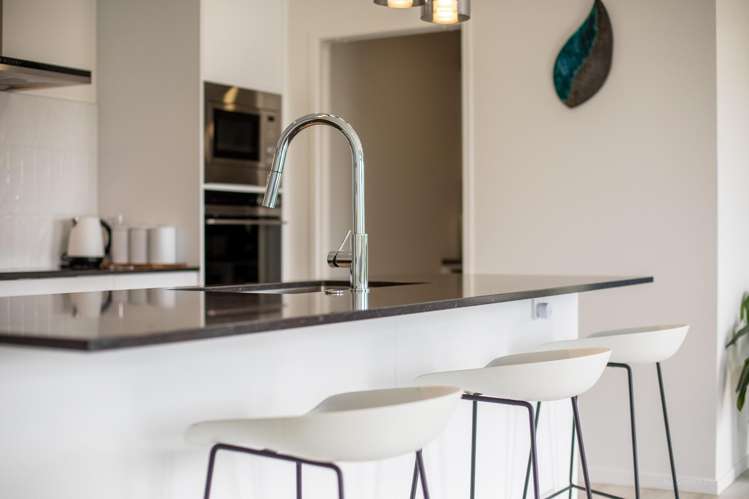 15 Ruruhi Street Raglan_5