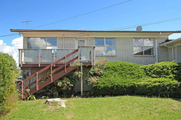 1/3 Fifeshire Street Belmont_2