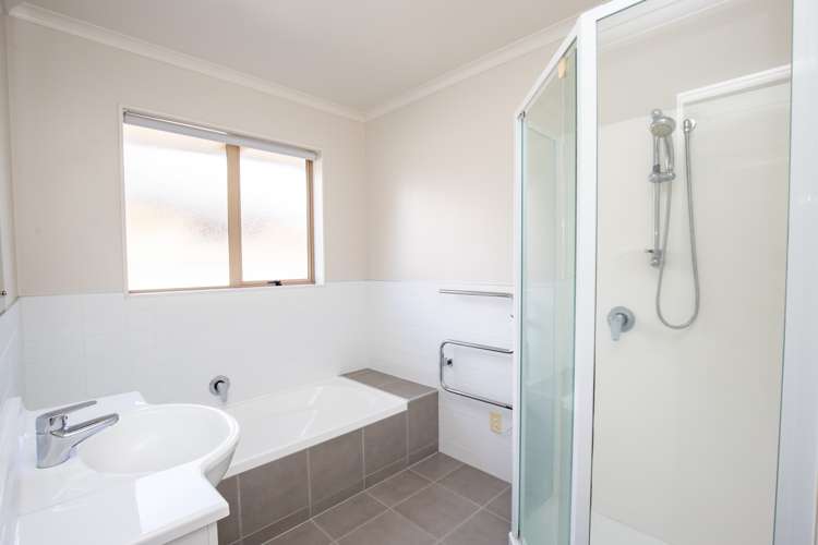 13a Madgwick Place Ngatea_12