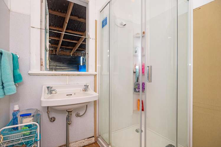 163 Rutene Road Kaiti_8