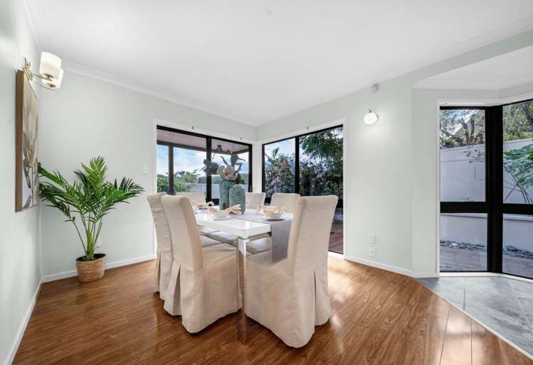 1/4 Crescent Hills Court Northpark_6