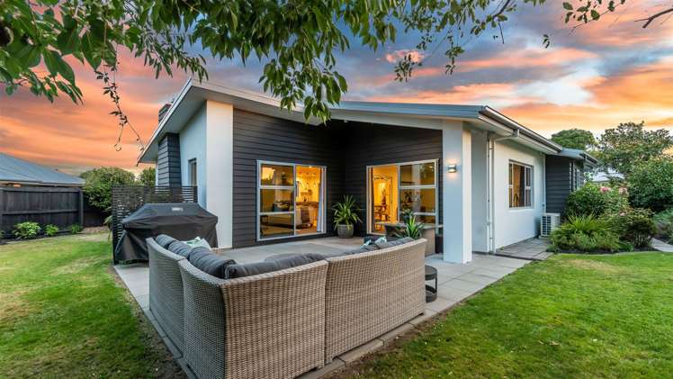 8 Springwater Avenue Northwood_27