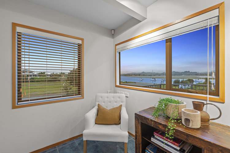 233 Omaha Drive Omaha_2