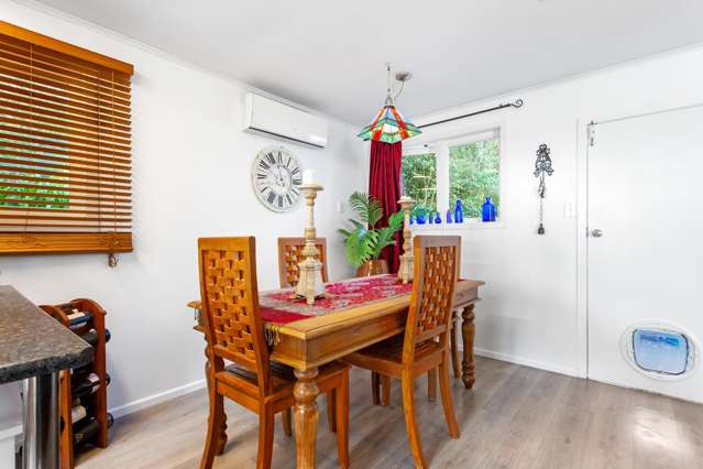 514 West Coast Road Oratia_4