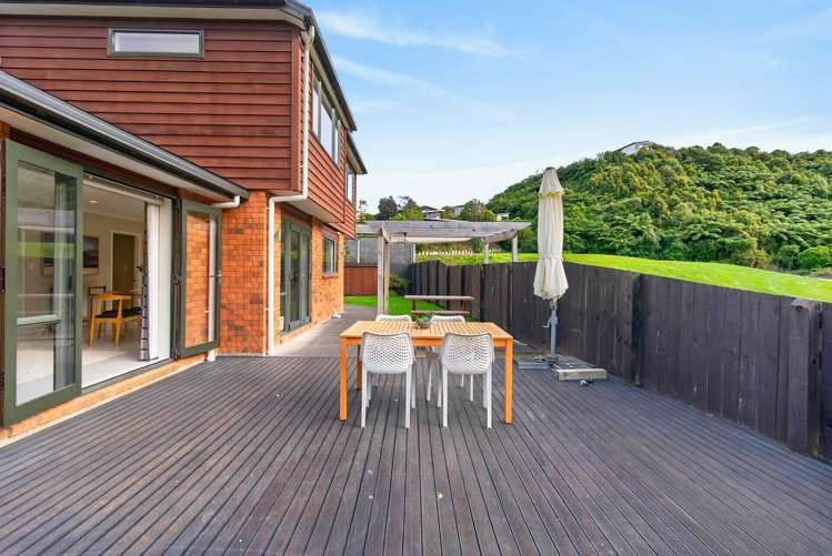 12 Meadowbank Drive Belmont_25