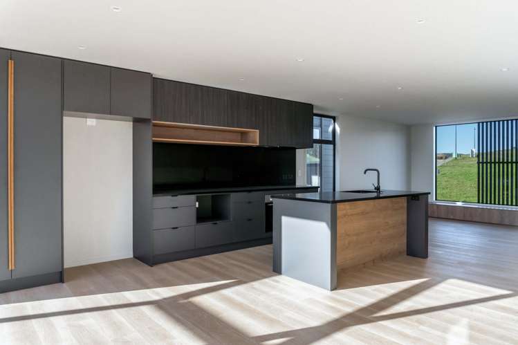 12 Koohunga Street_4