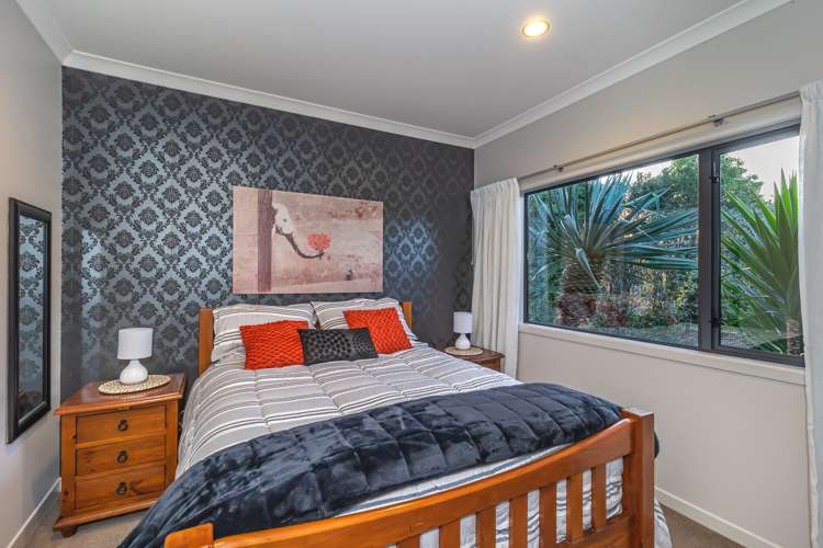 36 Saint Laurent Way Ohau_12