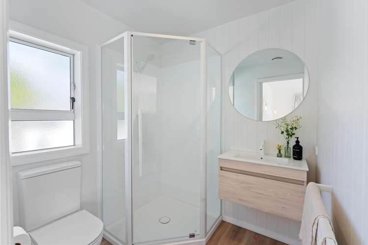 4a Huia Road Raumati Beach_13