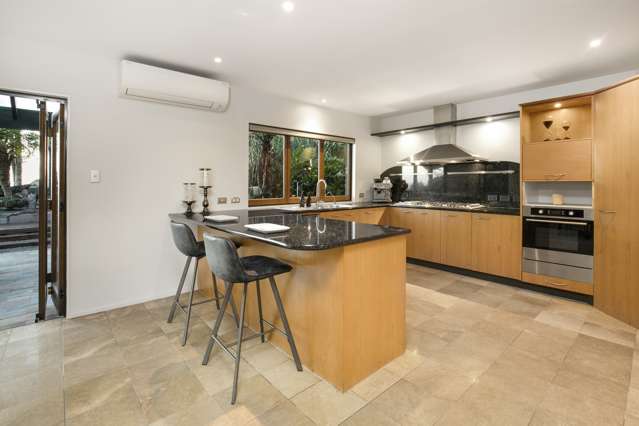 64 Scenic Drive Titirangi_3