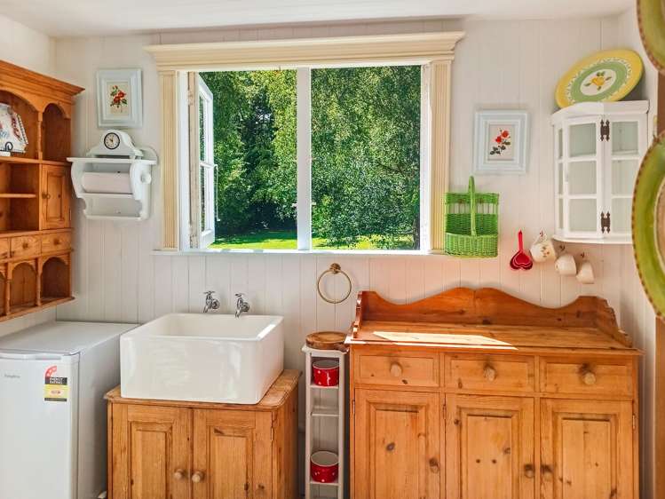 86 Grey street Woodville_8