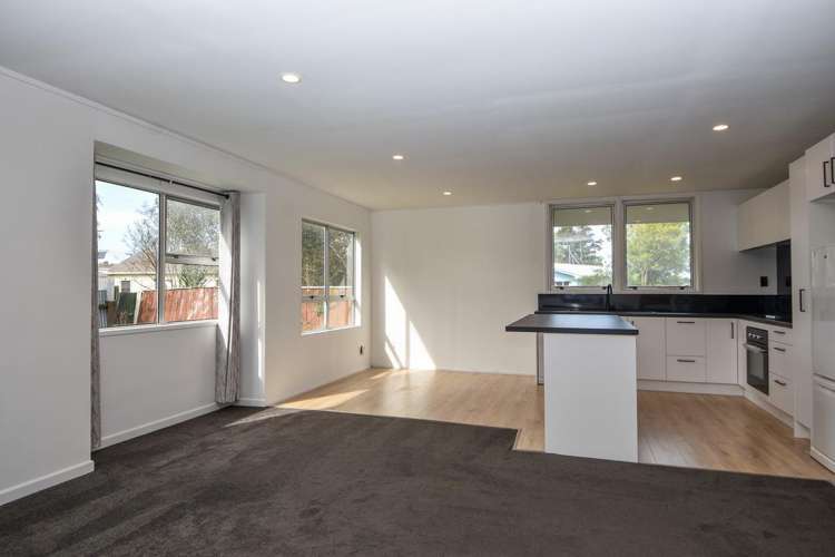7A Moore Crescent Carterton_10