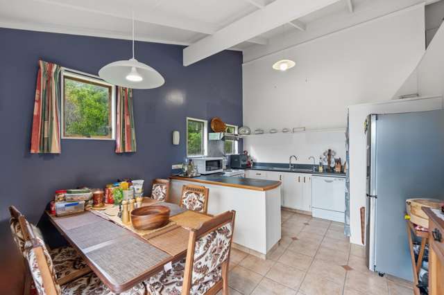 114 Atkinson Road Titirangi_3