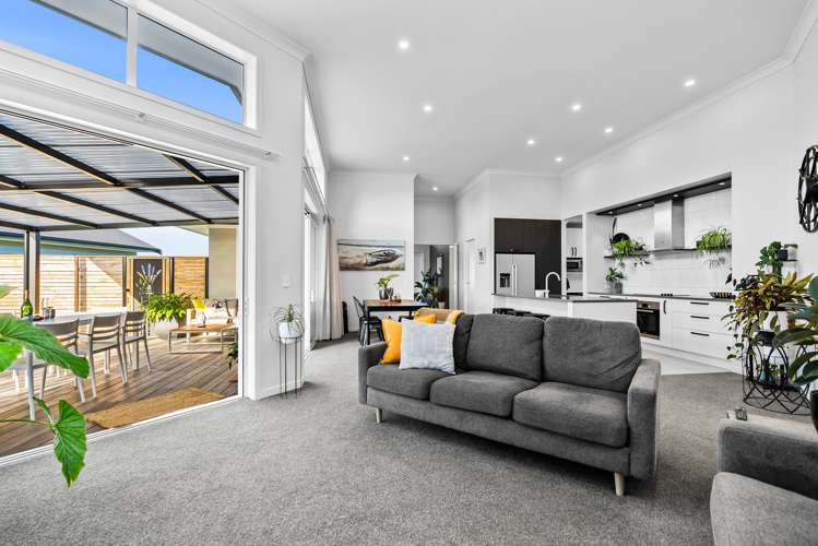 42 Waitemata Drive One Tree Point_8