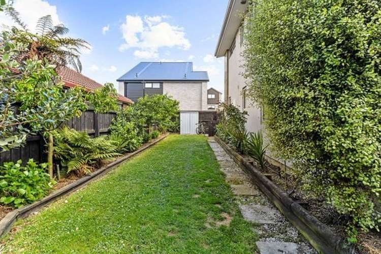 214D Lincoln Road Addington_15