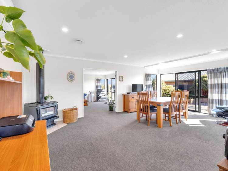 86 Roydon Drive Templeton_8