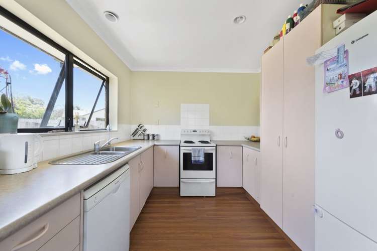 25 Katerini Grove Papamoa_7