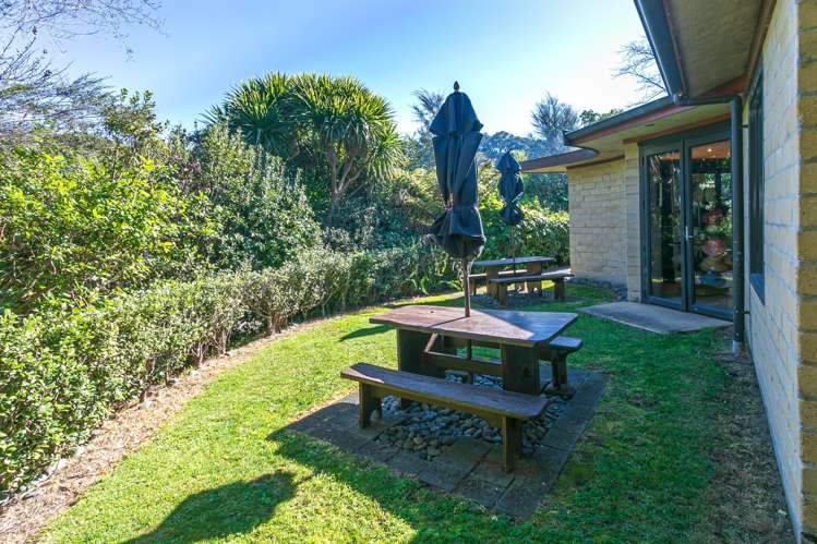 8 Pye Place Hot Water Beach_9