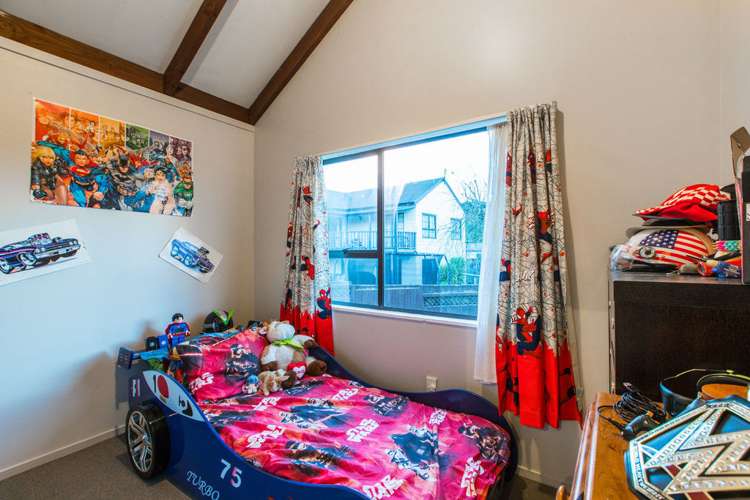 17 Banyan Drive Totara Heights_20