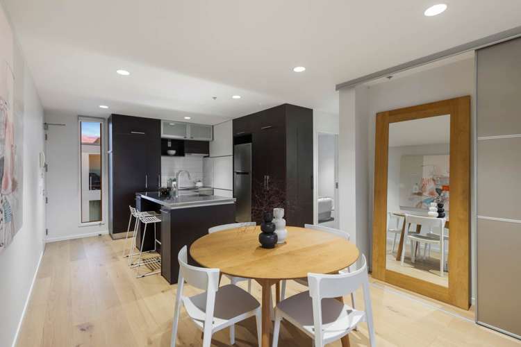 5a/14 Exmouth Street Eden Terrace_11