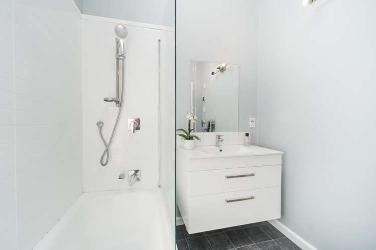 Front (9) Frederick Street Terrace End_9