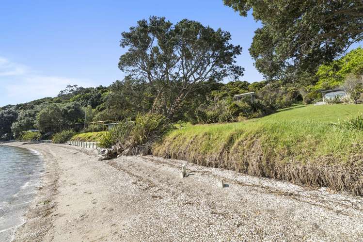 117 Hunterville Road Waiheke Island_10