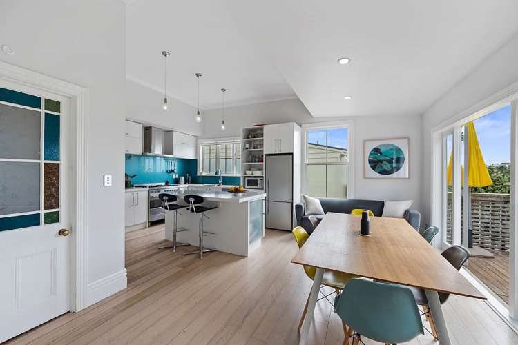 24 Roslyn Terrace Devonport_17