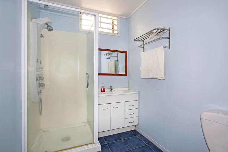 322 Waiuku Road Puni_12