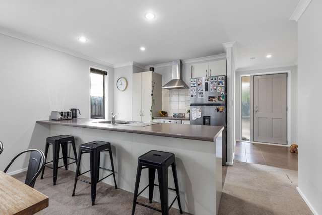 6 Blossom Grove Papamoa_3