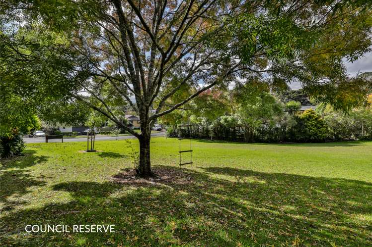 10 Woodfern Crescent Titirangi_29