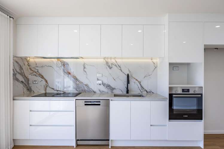 1/17 Wootton Road_4