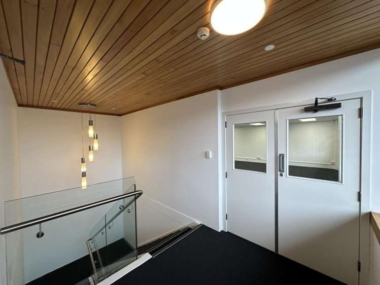 16-20 New North Road Eden Terrace_12
