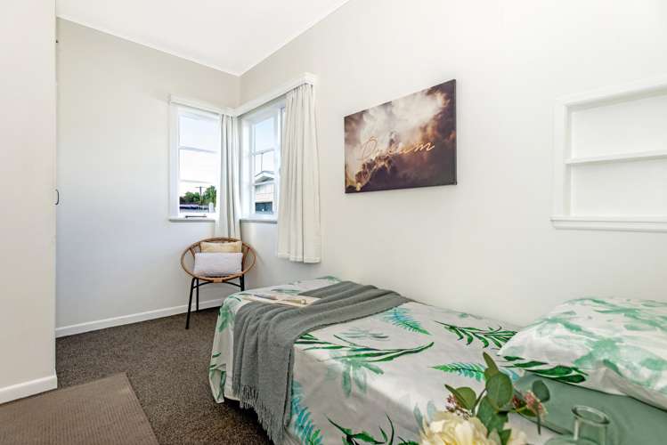 8 MacDonald Street Te Hapara_9