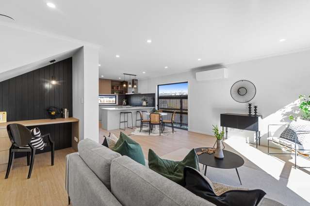 81 Overton Street Rototuna North_3
