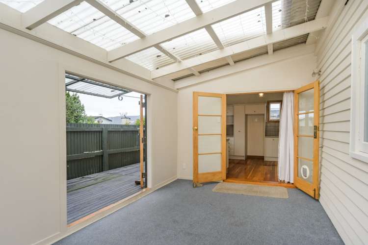 42 Florence Avenue 10930_10