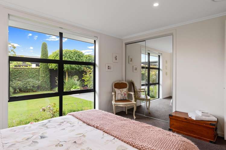 4 Carnaveron Drive Lincoln_18