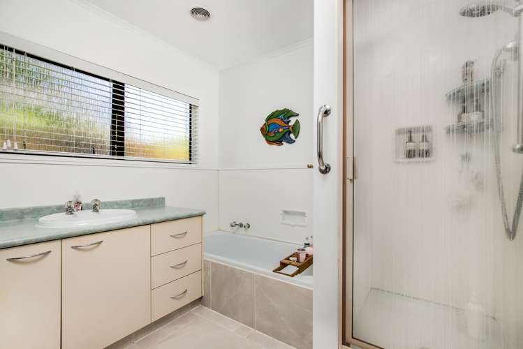 9 Oconnor Drive Pukekohe_10