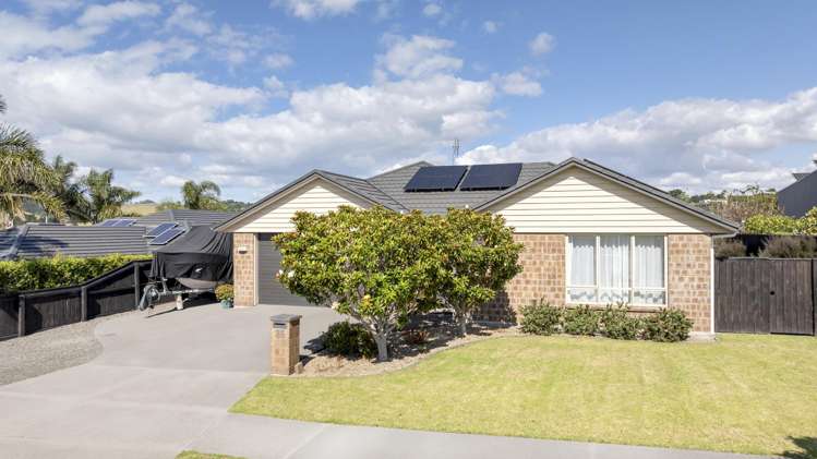 25 Reliance Crescent Beachlands_27