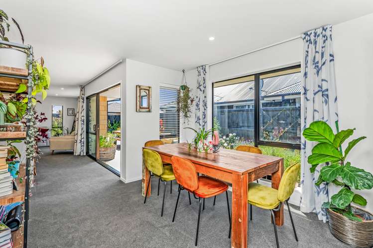 41 Northmoor Boulevard Rolleston_15