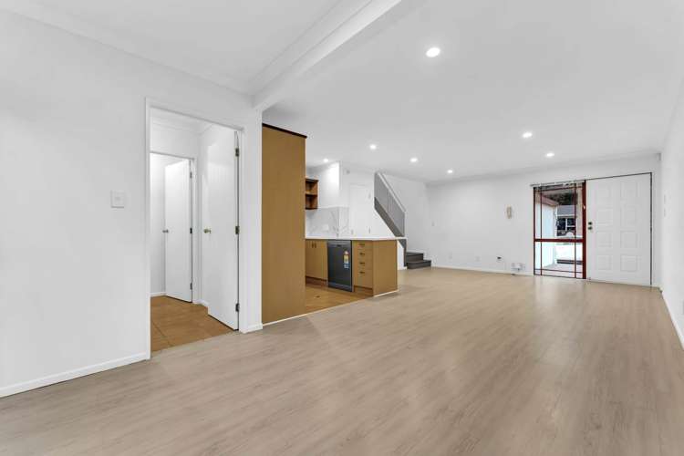404E Ellerslie-Panmure Highway Mt Wellington_5